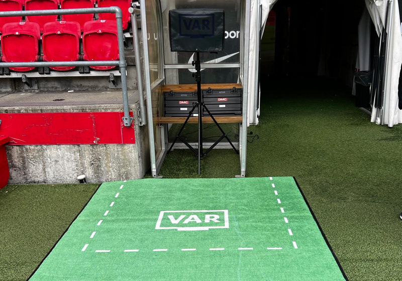 VAR logomatte -foto