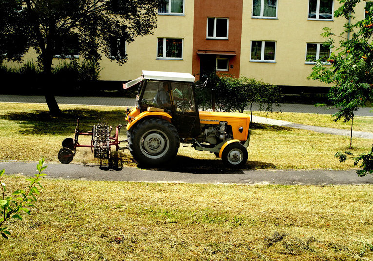 Vaktmester traktorklipper-foto